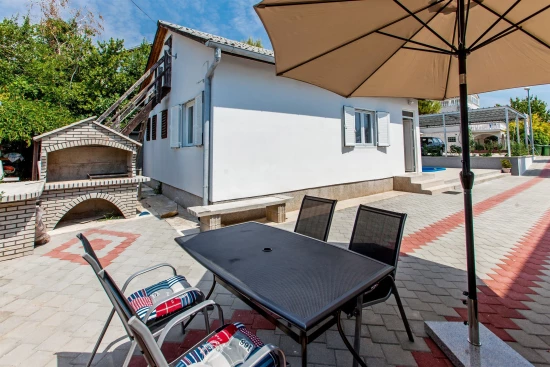 Domek Severní Dalmácie - Tribunj (Vodice) DA 7568 N1