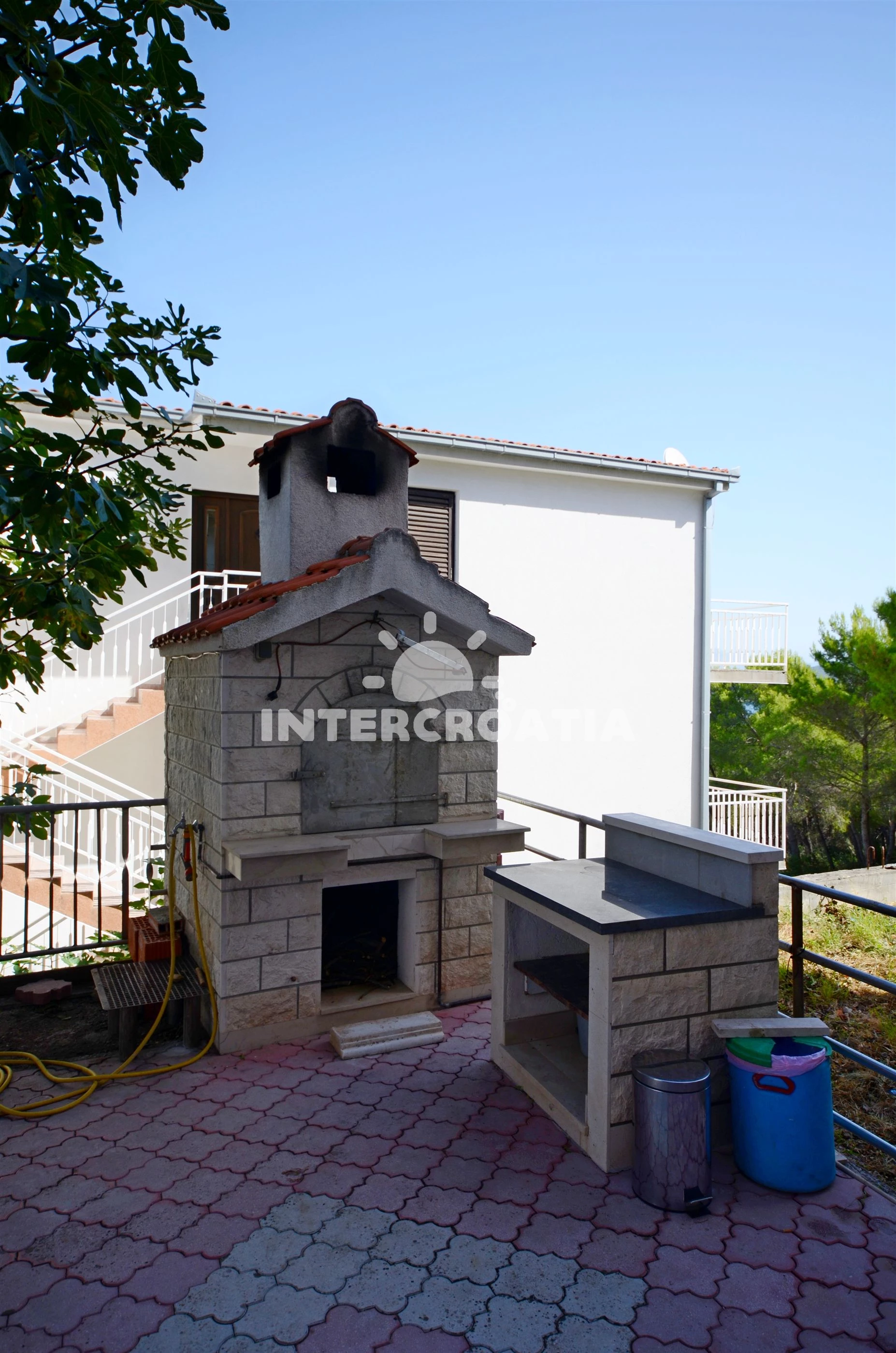 Apartmán Střední Dalmácie - Okrug Donji DA 7569 N5