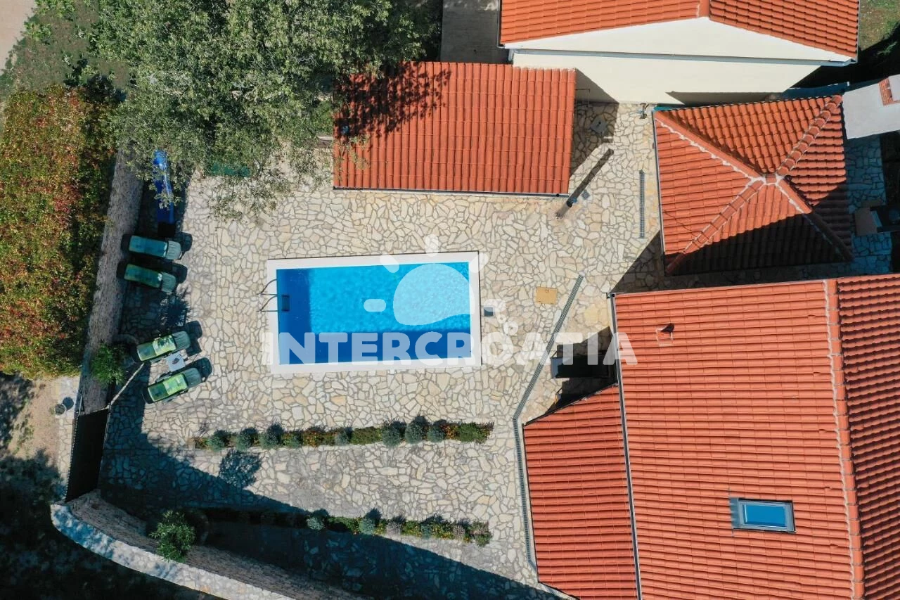 Vila Severní Dalmácie - Bogatic Prominski DA 7570 N1