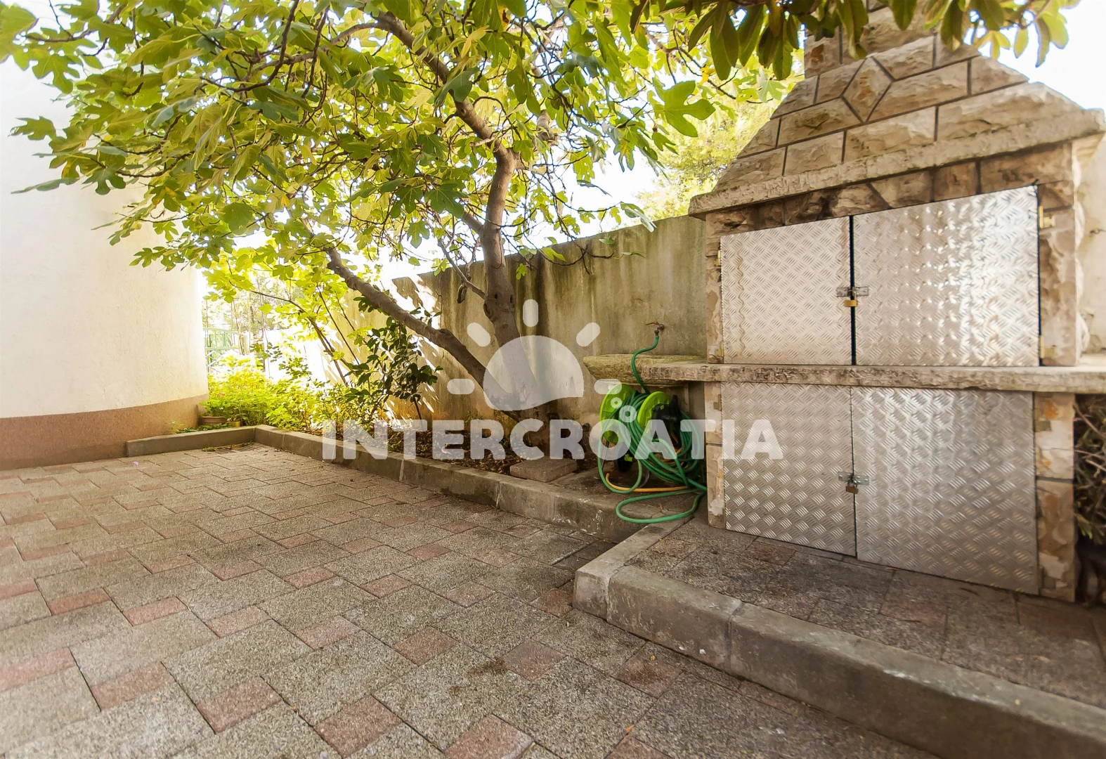 Apartmán Střední Dalmácie - Okrug Gornji DA 7573 N2