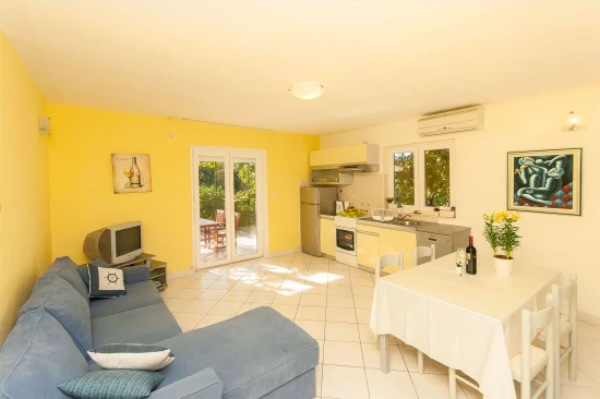 Apartmán Střední Dalmácie - Okrug Gornji DA 7573 N3