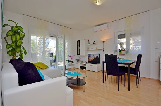 Apartmán Severní Dalmácie - Vodice DA 7603 N1