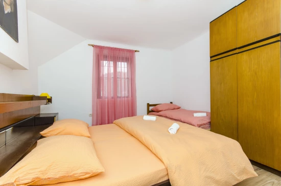 Domek Střední Dalmácie - Sinj DA 7617 N1