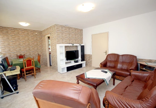 Vila Černá Hora - Reževići CH 7032 N1