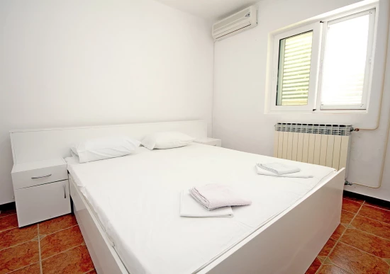 Vila Černá Hora - Reževići CH 7032 N1