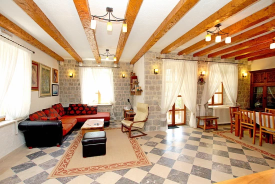 Vila Černá Hora - Reževići CH 7033 N1