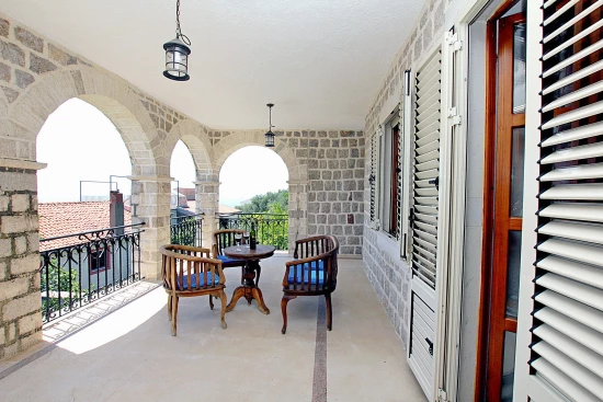 Vila Černá Hora - Reževići CH 7033 N1