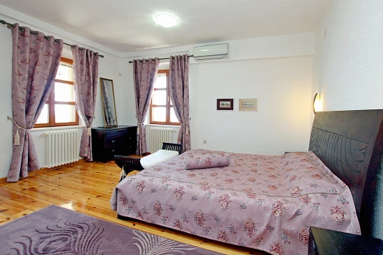 Vila Černá Hora - Reževići CH 7033 N1