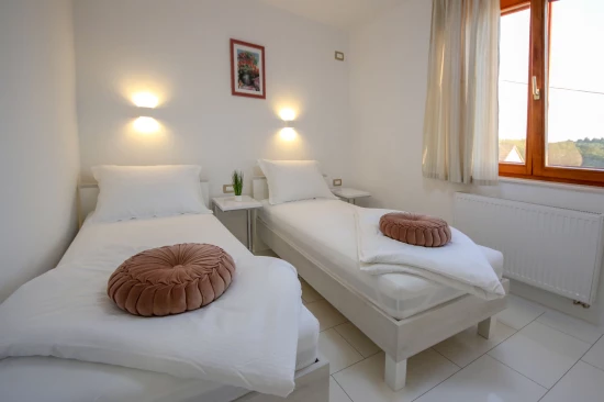 Vila Severní Dalmácie - Drniš (Šibenik) DA 7619 N1