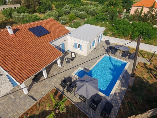 Vila Severní Dalmácie - Privlaka DA 7621 N1