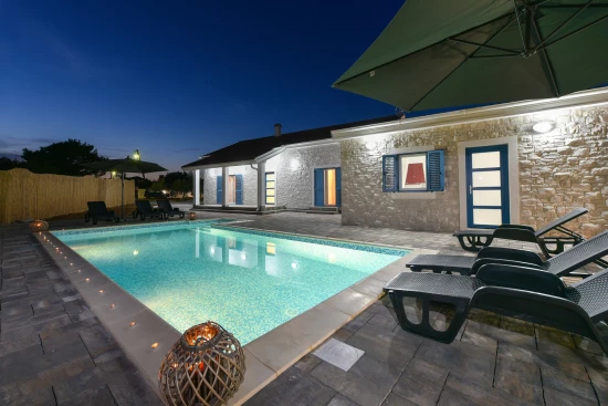 Vila Severní Dalmácie - Privlaka DA 7621 N1