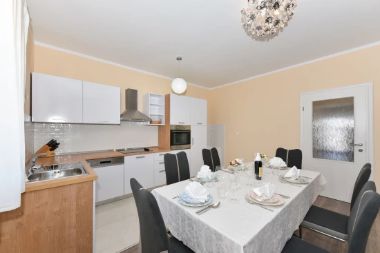 Vila Severní Dalmácie - Privlaka DA 7621 N1