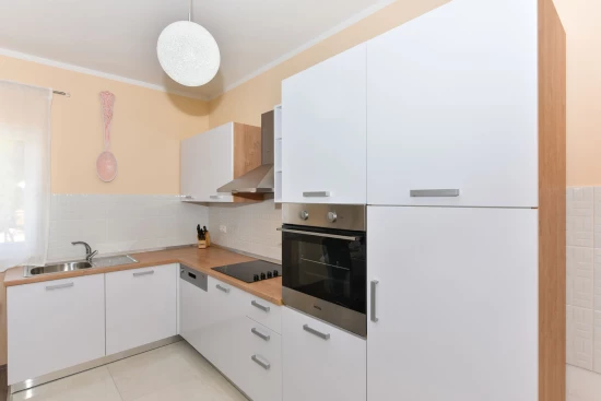 Vila Severní Dalmácie - Privlaka DA 7621 N1