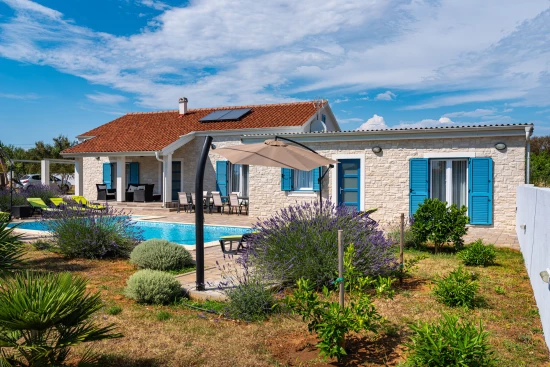 Vila Severní Dalmácie - Privlaka DA 7621 N1