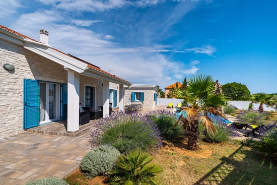 Vila Severní Dalmácie - Privlaka DA 7621 N1