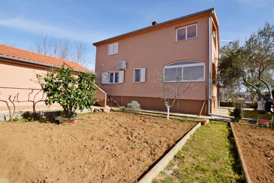 Apartmán Severní Dalmácie - Privlaka DA 7623 N1