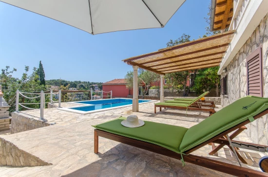 Domek Ostrov Šolta - Maslinica OS 9694 N1