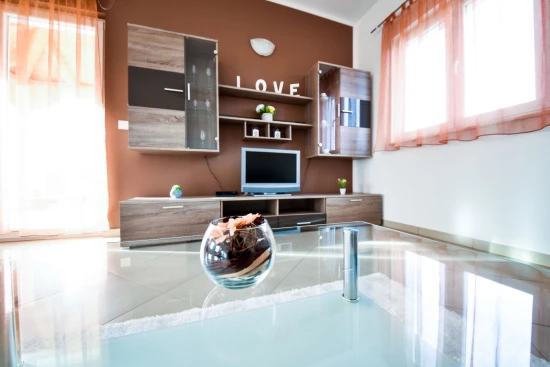 Vila Severní Dalmácie - Pirovac DA 7628 N1