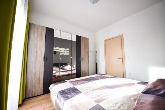 Vila Severní Dalmácie - Pirovac DA 7628 N1