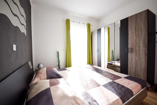 Vila Severní Dalmácie - Pirovac DA 7628 N1