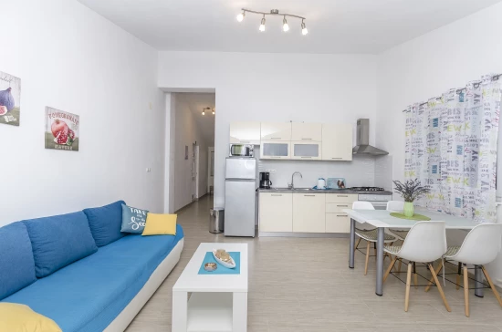 Apartmán Severní Dalmácie - Tribunj (Vodice) DA 7629 N1