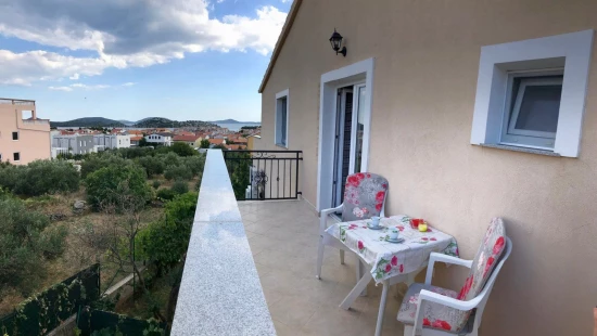 Apartmán Severní Dalmácie - Tribunj (Vodice) DA 7629 N1