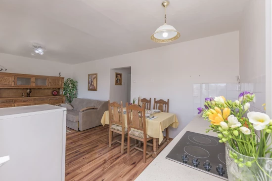 Apartmán Střední Dalmácie - Omiš DA 7630 N1