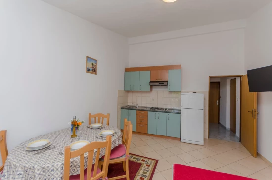 Apartmán Severní Dalmácie - Starigrad Paklenica DA 7641 N1