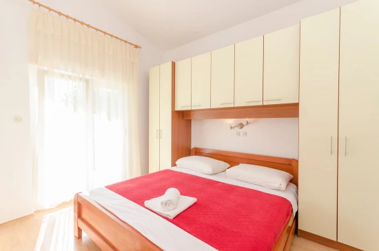 Apartmán Severní Dalmácie - Starigrad Paklenica DA 7641 N2