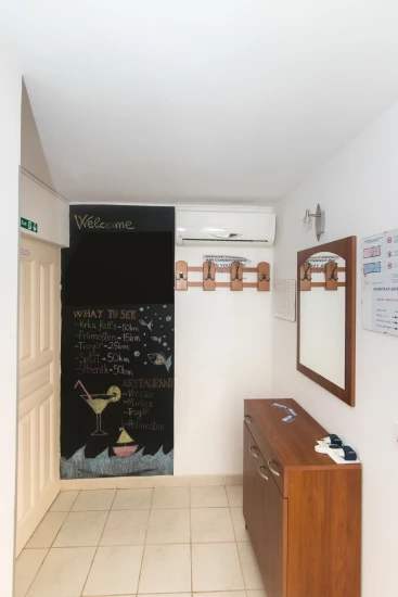 Apartmán Střední Dalmácie - Vinišće DA 7655 N1