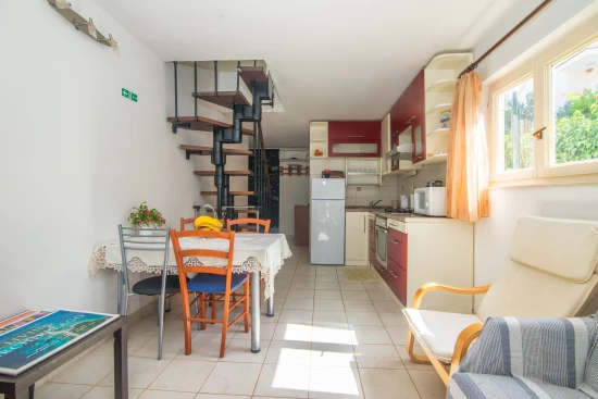 Apartmán Střední Dalmácie - Vinišće DA 7655 N1