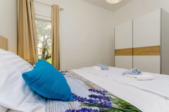 Apartmán Střední Dalmácie - Kaštela DA 7659 N2