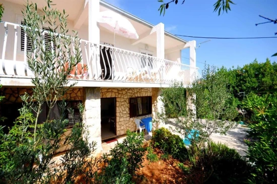 Apartmán Střední Dalmácie - Okrug Gornji DA 7663 N1