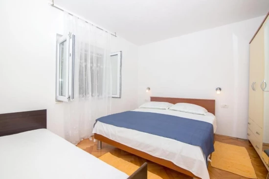 Apartmán Střední Dalmácie - Okrug Gornji DA 7663 N1