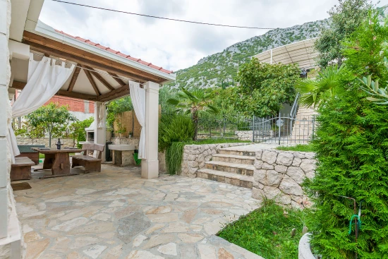 Vila Střední Dalmácie - Gata (Omiš) DA 7667 N1