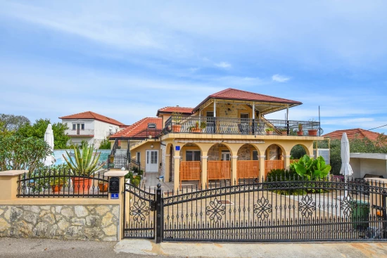 Domek Ostrov Ugljan - Ugljan OS 9718 N1