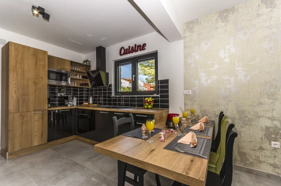 Apartmán Severní Dalmácie - Srima (Vodice) DA 7678 N4