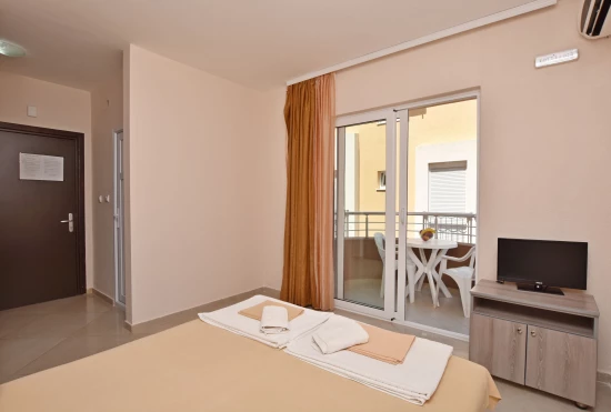 Apartmán Černá Hora - Bar CH 7041 N1