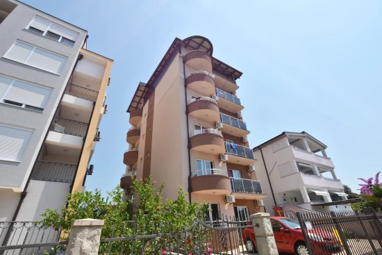 Apartmán Černá Hora - Bar CH 7041 N2