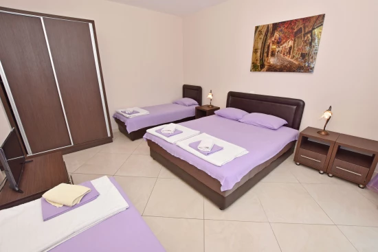 Apartmán Černá Hora - Bar CH 7041 N4