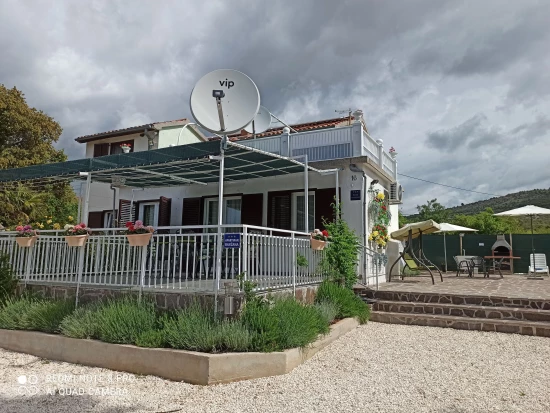 Apartmán Střední Dalmácie - Marina DA 7685 N1