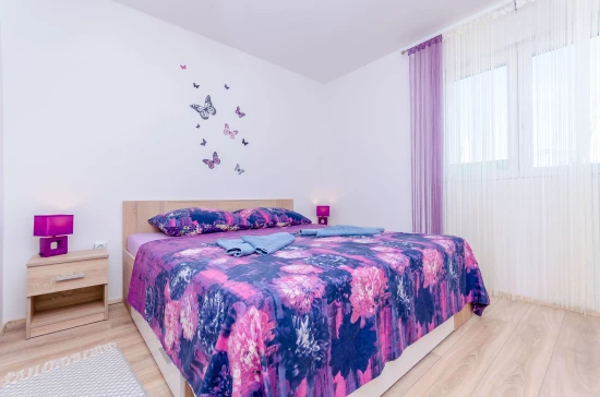 Apartmán Střední Dalmácie - Marina DA 7685 N1