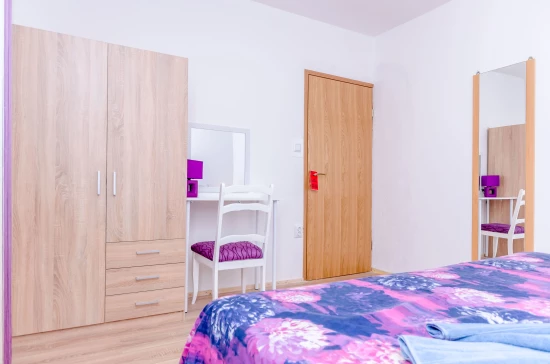 Apartmán Střední Dalmácie - Marina DA 7685 N1