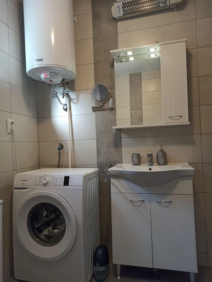 Apartmán Střední Dalmácie - Marina DA 7685 N1