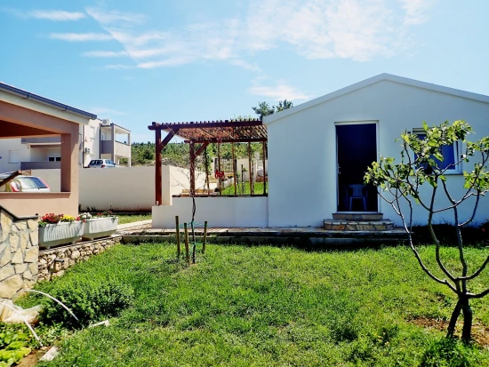 Apartmán Severní Dalmácie - Rovanjska (Seline) DA 7690 N1