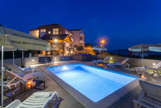 Vila Střední Dalmácie - Seget Vranjica DA 7695 N1