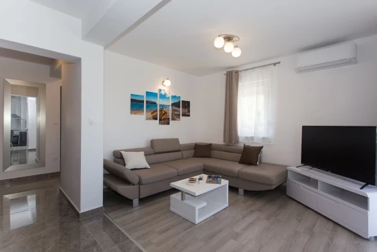 Vila Střední Dalmácie - Seget Vranjica DA 7695 N1