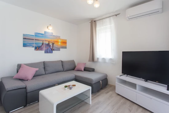 Vila Střední Dalmácie - Seget Vranjica DA 7695 N1