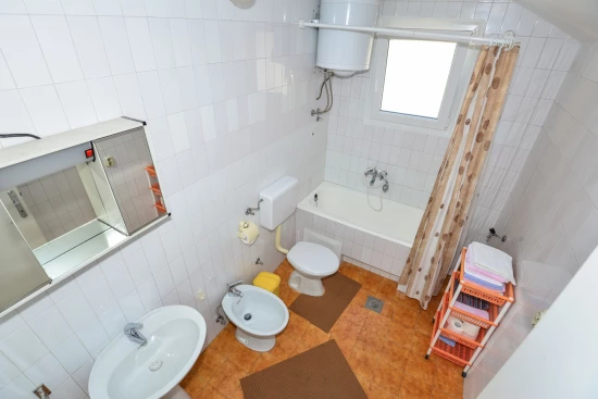 Apartmán Střední Dalmácie - Makarska DA 7700 N2