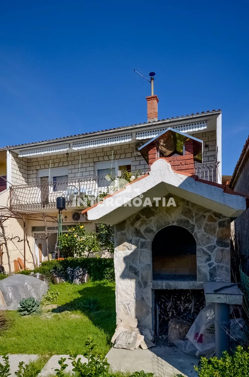 Apartmán Střední Dalmácie - Kaštela DA 7703 N1